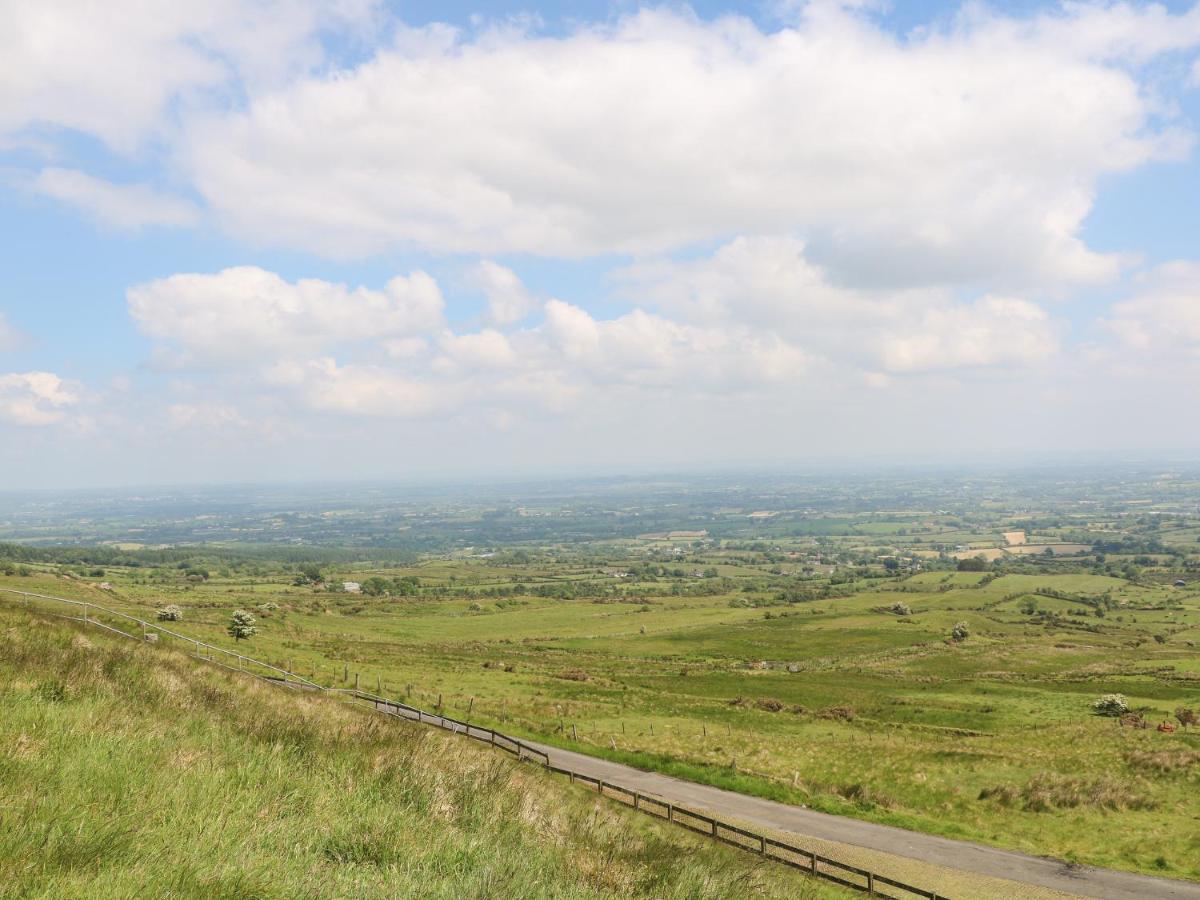 Slieve Gallion Cottage Magherafelt Buitenkant foto